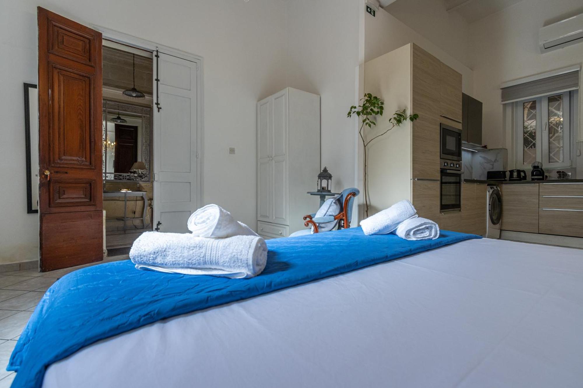 Cozy Carisma Lodging - Central, New And Independent Studio Apartment Sliema Zewnętrze zdjęcie